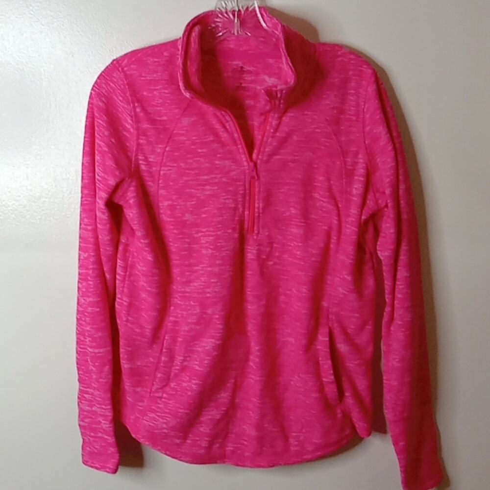 St. John's Bay Active Women's Pink quarter zipper down Sm Activewear top. Barbie